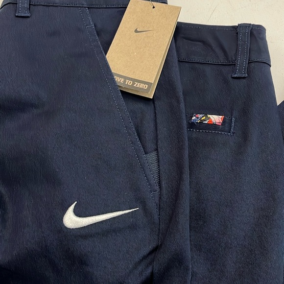 32 - Nike Team USA Skate Pants MensFD6341 Navy blue skateboarding RARE$95